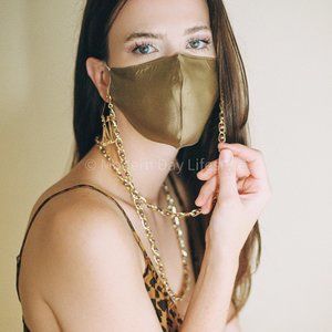 Gold Luxury Face Mask with Chain